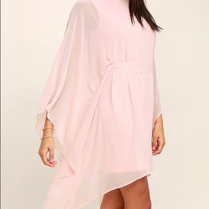 Lulu’s blush kaftan dress